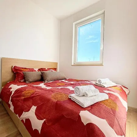 Sara&sera Self Check In,fourth Floor No Elevator,studio App * Umag