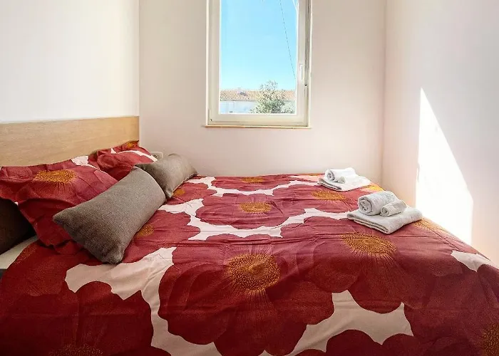 Sara&sera Self Check In,fourth Floor No Elevator,studio App *