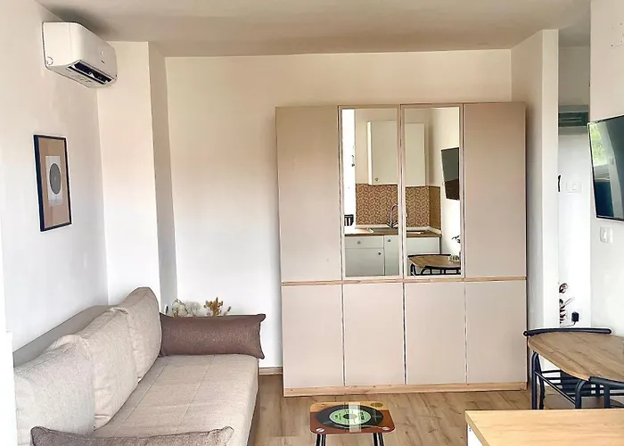 Apartman Sara&sera Self Check In,fourth Floor No Elevator,studio App Umag